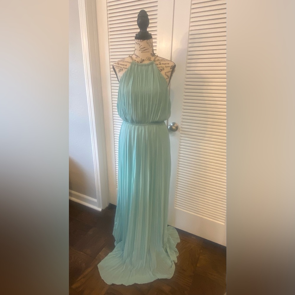 Boutique gown - sea foam green color - size L